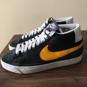 Vintage Nike Blazer Navy with Yellow Check